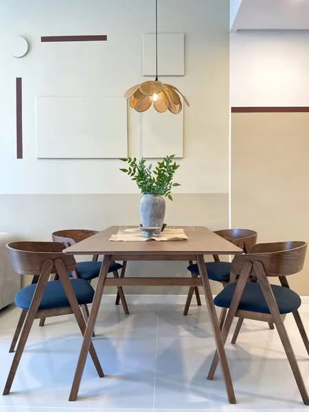 Kediaman Servis untuk Disewa di Met 1 Residences - Kim Ling - Dining Room - PropertyGuru.com.my