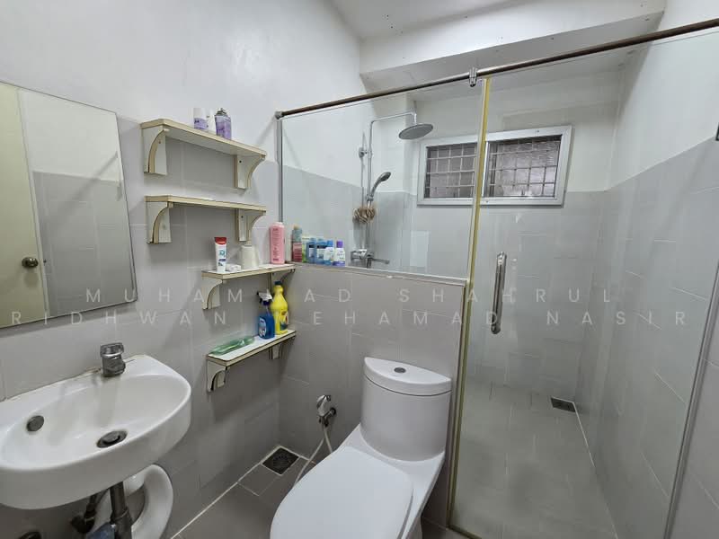 Bungalow House untuk Dijual di Kuala Ampang (Ampang) - Muhammad Shahrul Ridhwan Mehamad Nasir - Bathroom - PropertyGuru.com.my