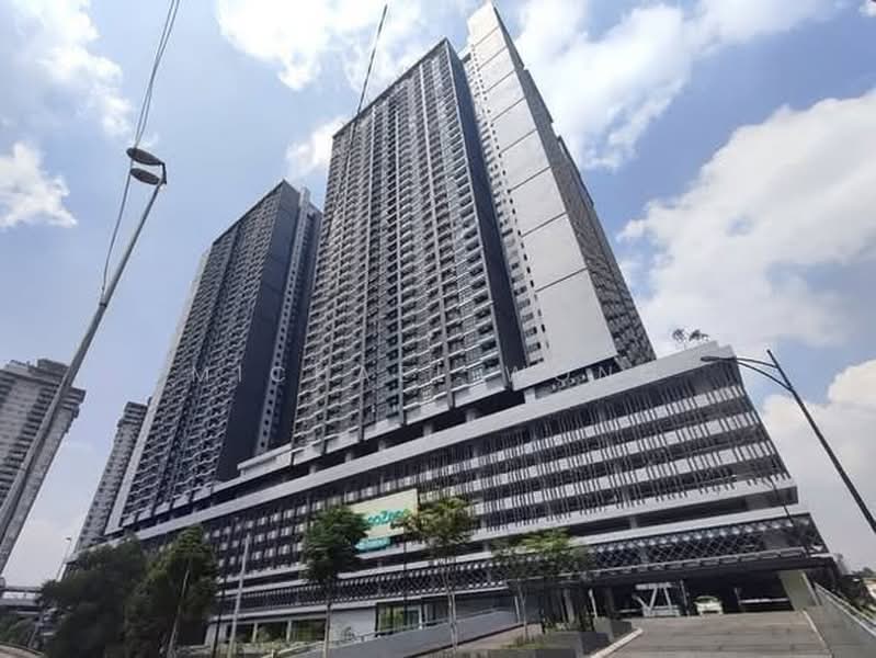 Service Residence for Sale at Majestic Maxim - Michael Wong - Exterior - PropertyGuru.com.my