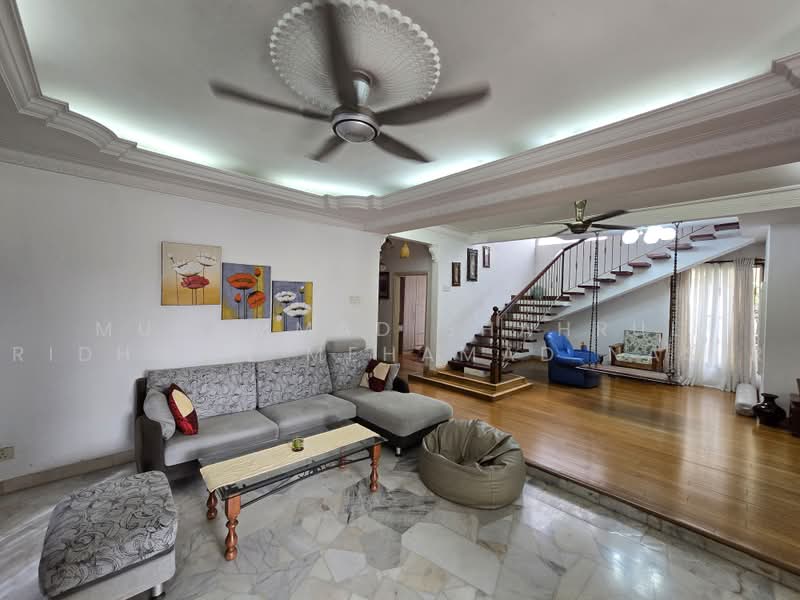 Bungalow House for Rent in Kuala Ampang (Ampang) - Muhammad Shahrul Ridhwan Mehamad Nasir - Living Room - PropertyGuru.com.my