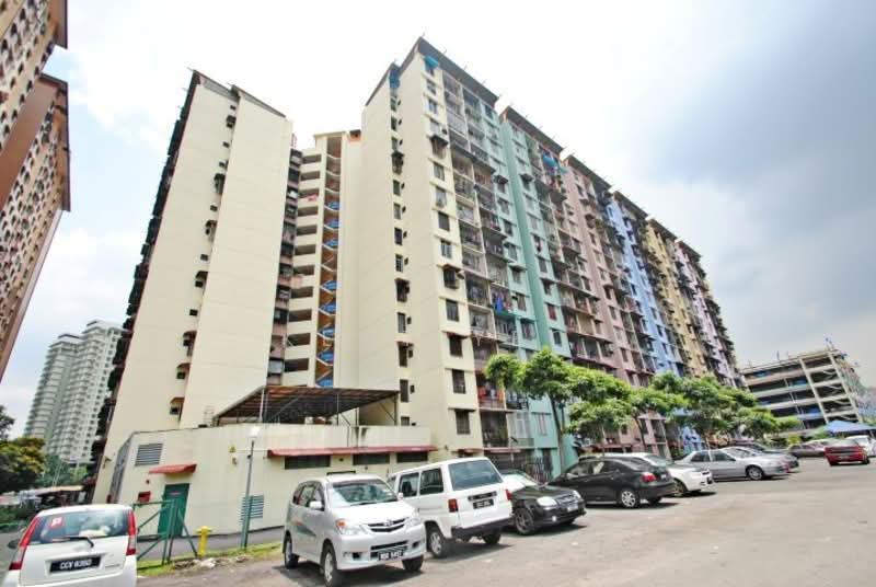Flat for Sale at Putra Ria - Kent Yeo - Exterior - PropertyGuru.com.my