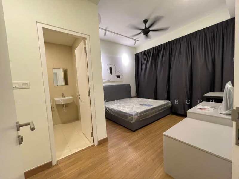 Service Residence for Sale at The Apple - Alvin Chan Kai Boon - Bedroom - PropertyGuru.com.my