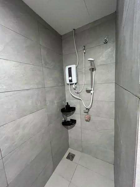 Condominium for Rent at Residensi Armani @ Bukit Lanjan - Eugene Tan - Bathroom - PropertyGuru.com.my