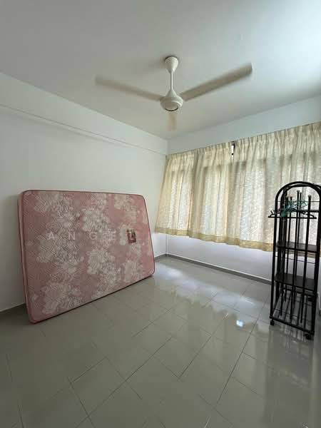 Pangsapuri untuk Disewa di Medan Lumba Kuda - Angeline Beh - Bedroom - PropertyGuru.com.my