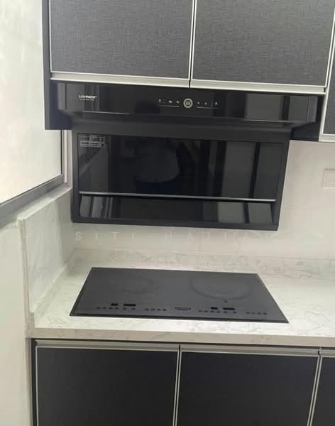 Condominium for Rent at Lakefront Homes - Siti Haila - Kitchen - PropertyGuru.com.my