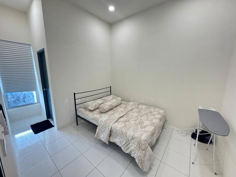 Rumah Teres 1-Tingkat untuk Disewa di Dengkil (Selangor) - Ahmad Faiz - Bedroom - PropertyGuru.com.my