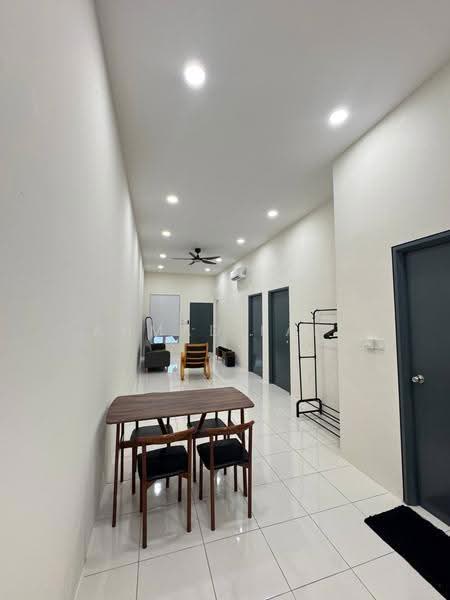 Rumah Teres 1-Tingkat untuk Disewa di Dengkil (Selangor) - Ahmad Faiz - Living Room - PropertyGuru.com.my