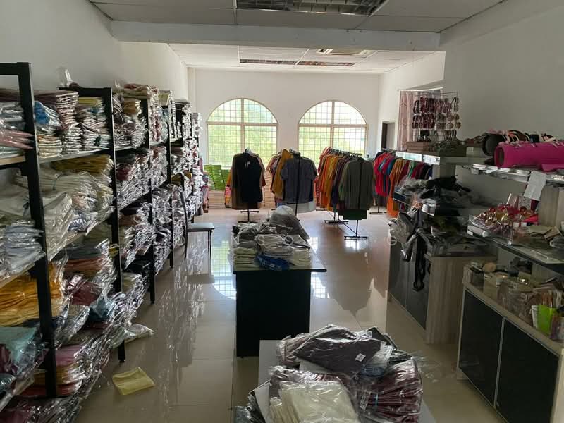 Kedai untuk Dijual di Bandar Puteri Puchong (Puchong) - Johnson Ng - Interior - PropertyGuru.com.my