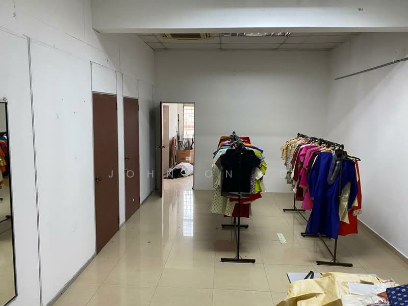 Kedai untuk Dijual di Bandar Puteri Puchong (Puchong) - Johnson Ng - Interior - PropertyGuru.com.my