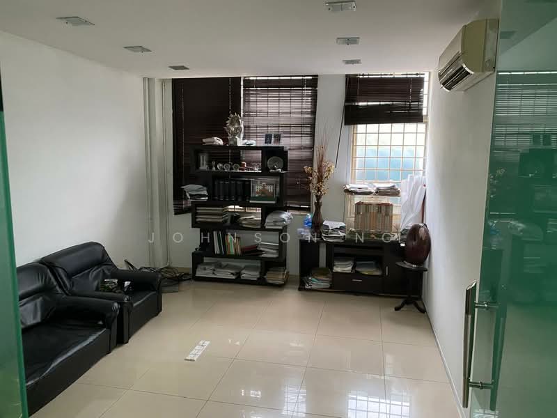 Kedai untuk Dijual di Bandar Puteri Puchong (Puchong) - Johnson Ng - Interior - PropertyGuru.com.my