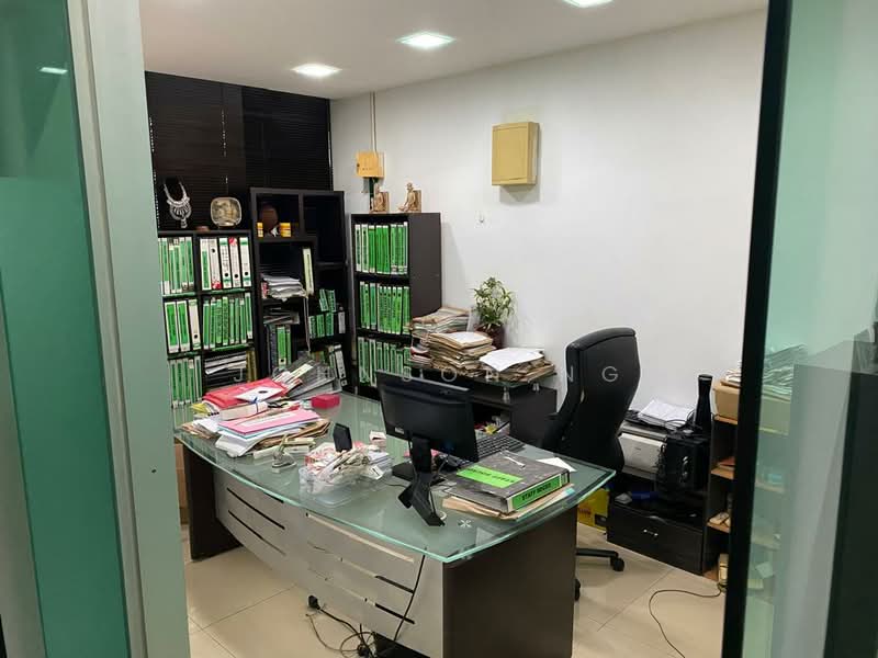 Kedai untuk Dijual di Bandar Puteri Puchong (Puchong) - Johnson Ng - Study - PropertyGuru.com.my