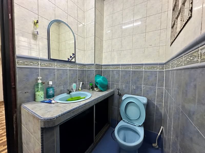 Rumah Teres 2-Tingkat untuk Dijual di Taman Desawan (Klang) - Elaine Teng - Bathroom - PropertyGuru.com.my