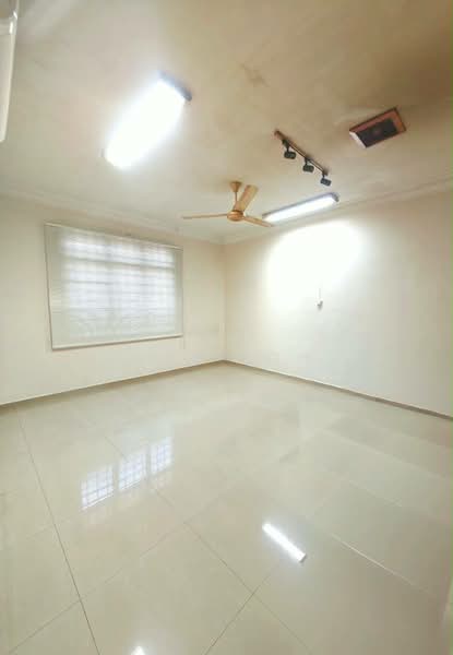 Rumah Berkembar untuk Dijual di Taman Bukit Kempas (Tampoi) - Max Loh - Interior - PropertyGuru.com.my