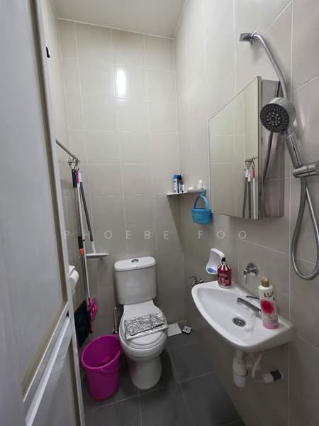 Cluster House for Sale in Taman Seri Austin (Tebrau) - Phoebe Foo - Bathroom - PropertyGuru.com.my