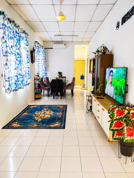 Rumah Teres 1-Tingkat untuk Dijual di Sungai Petani (Kedah) - Wadie . - Living Room - PropertyGuru.com.my