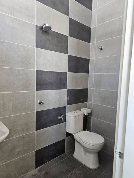 2-storey Terraced House for Sale in Chemor (Perak) - Sam . - Bathroom - PropertyGuru.com.my