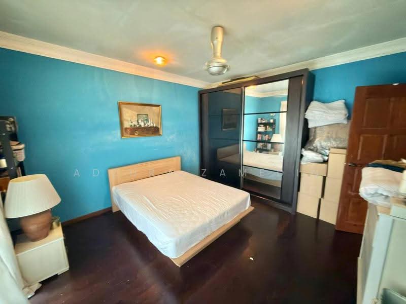 Bungalow House untuk Dijual di Seksyen 11 (Shah Alam) - Adzura Zamedin - Bedroom - PropertyGuru.com.my