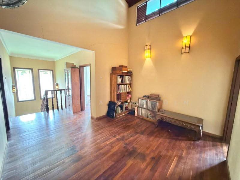 Bungalow House untuk Dijual di Seksyen 11 (Shah Alam) - Adzura Zamedin - Living Room - PropertyGuru.com.my