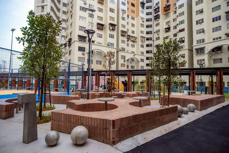Flat for Sale at PPR Desa Tun Razak - Kent Yeo - Exterior - PropertyGuru.com.my