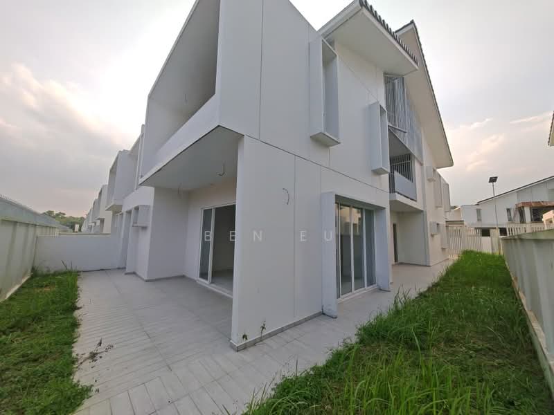 Rumah Berkembar untuk Dijual di Johor Bahru (Johor) - Ben Eu - Exterior - PropertyGuru.com.my