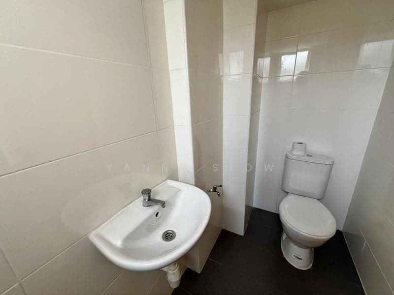 Pangsapuri untuk Dijual di Winner Court B - Yanny Siow - Bathroom - PropertyGuru.com.my