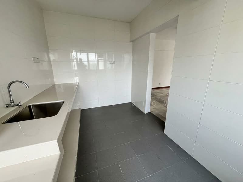 Pangsapuri untuk Dijual di Winner Court B - Yanny Siow - Kitchen - PropertyGuru.com.my