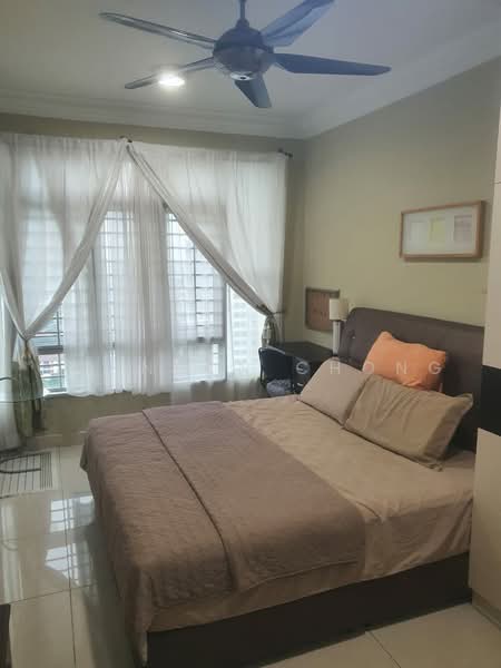 Service Residence for Sale at Pangsapuri Tanah Emas (Golden Sands) - Johnson Chong - Bedroom - PropertyGuru.com.my