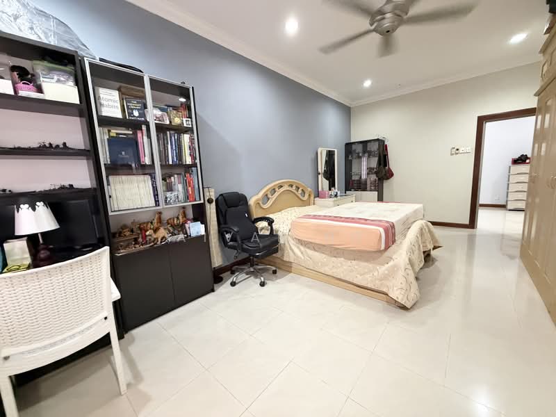 Rumah Berkembar untuk Dijual di Taman Taming Indah (Bandar Sungai Long) - Aivan Ng - PropertyGuru.com.my