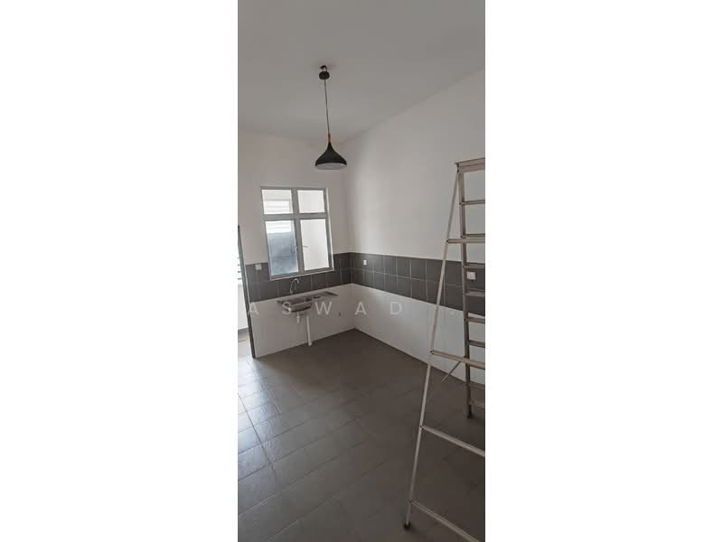 Rumah Teres 1-Tingkat untuk Dijual di Parit Puntar (Perak) - Aswad . - Kitchen - PropertyGuru.com.my