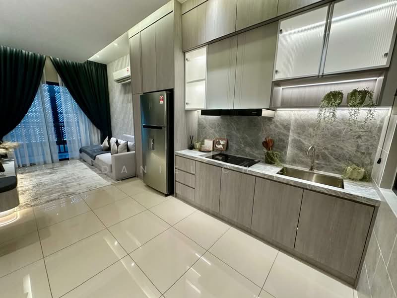 Kediaman Servis untuk Dijual di Loft 26 - Daniel Chee - Living Room - PropertyGuru.com.my