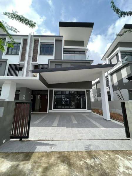 Rumah Berkembar untuk Dijual di Iskandar Puteri (Nusajaya) (Johor) - Zephyr Khoo - Exterior - PropertyGuru.com.my