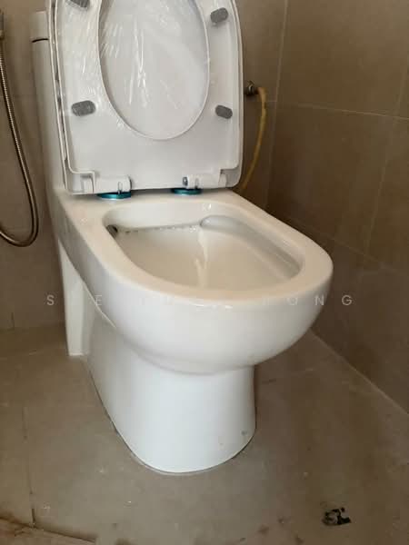 Shop / Office untuk Disewa di Taman Midah (Cheras) - Sze Yuan Pong - Bathroom - PropertyGuru.com.my