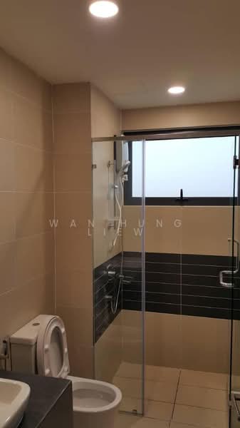 Service Residence for Sale at The Link 2 @ Bukit Jalil (Serviced Residences) - Wan Hung Liew - Bathroom - PropertyGuru.com.my
