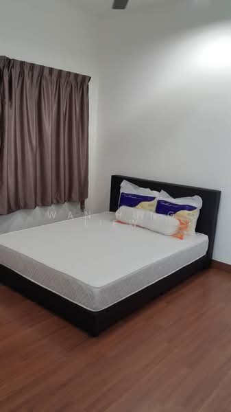 Service Residence for Sale at The Link 2 @ Bukit Jalil (Serviced Residences) - Wan Hung Liew - Bedroom - PropertyGuru.com.my