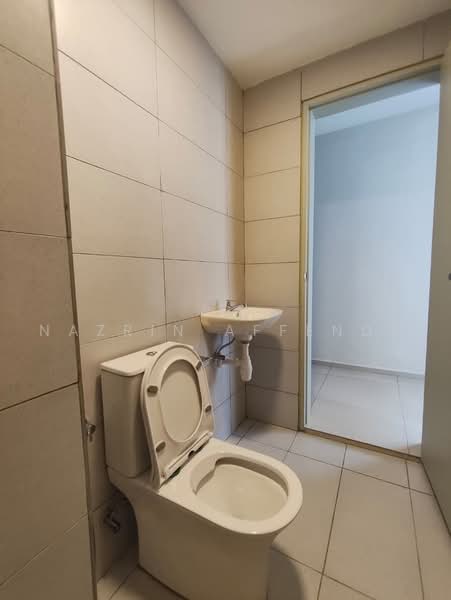 Kediaman Servis untuk Disewa di Seiring Residensi - Nazrin Affendy - Bathroom - PropertyGuru.com.my