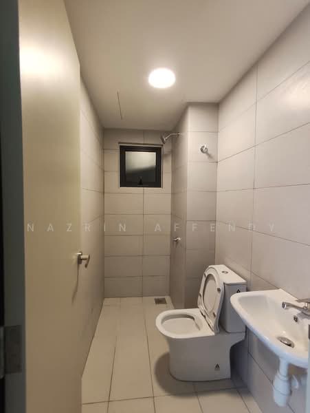 Kediaman Servis untuk Disewa di Seiring Residensi - Nazrin Affendy - Bathroom - PropertyGuru.com.my