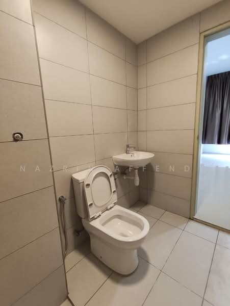 Kediaman Servis untuk Disewa di Seiring Residensi - Nazrin Affendy - Bathroom - PropertyGuru.com.my
