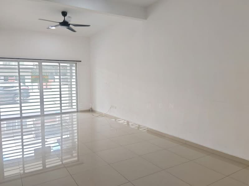 2-storey Terraced House for Sale in Ipoh (Perak) - PENNY CHEN - Living Room - PropertyGuru.com.my
