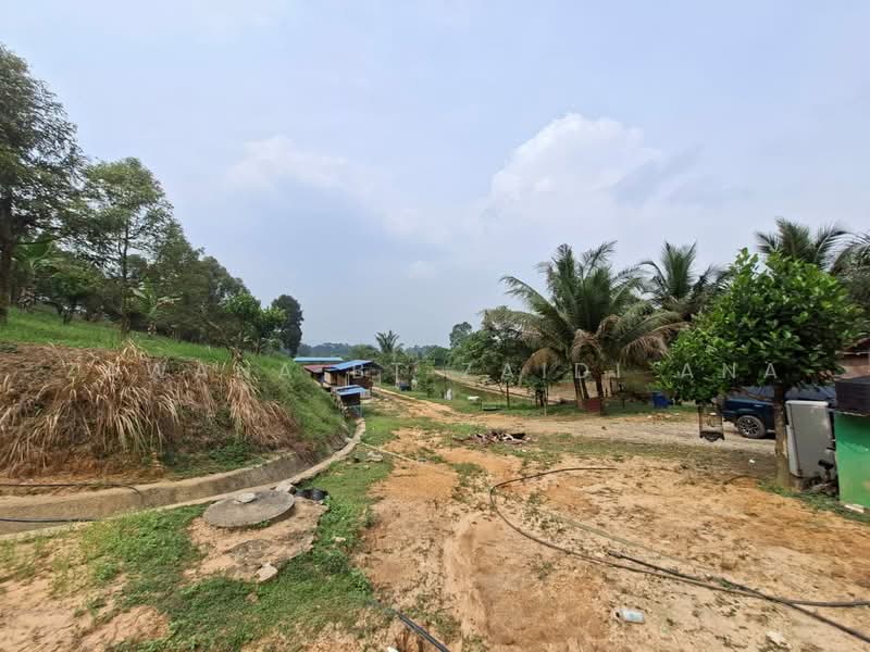 Agricultural Land for Sale in Batang Kali (Selangor) - Zawana BT Zaidi Ana - Exterior - PropertyGuru.com.my