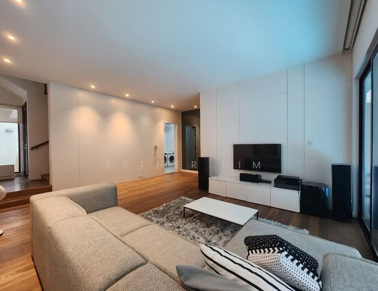 Bungalow House untuk Disewa di Mont Kiara (Kuala Lumpur) - Esther Lim - Living Room - PropertyGuru.com.my