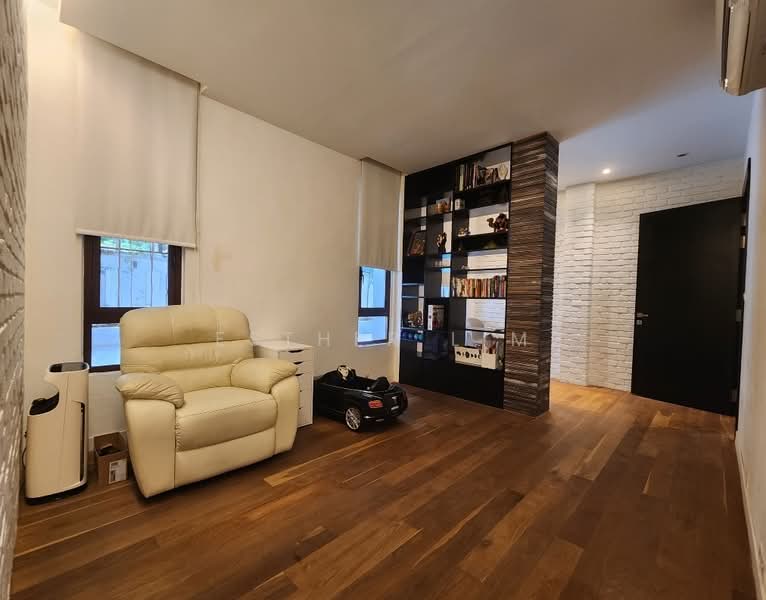 Bungalow House untuk Disewa di Mont Kiara (Kuala Lumpur) - Esther Lim - Living Room - PropertyGuru.com.my