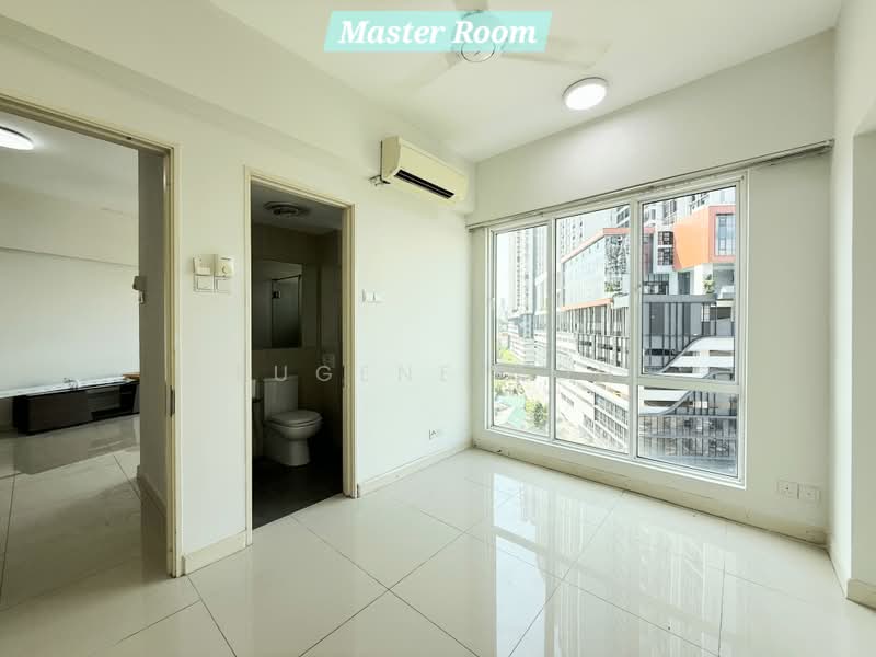 Service Residence for Sale at Tiara Mutiara / The Crown - Eugene Goh - Master Bedroom - PropertyGuru.com.my