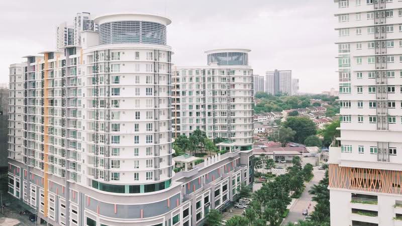 Service Residence for Sale at Tiara Mutiara / The Crown - Eugene Goh - Exterior - PropertyGuru.com.my