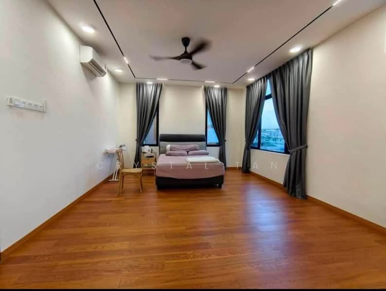 Rumah Berkembar untuk Dijual di Taman Nusa Sentral (Iskandar Puteri (Nusajaya)) - Crystal Tan - Bedroom - PropertyGuru.com.my