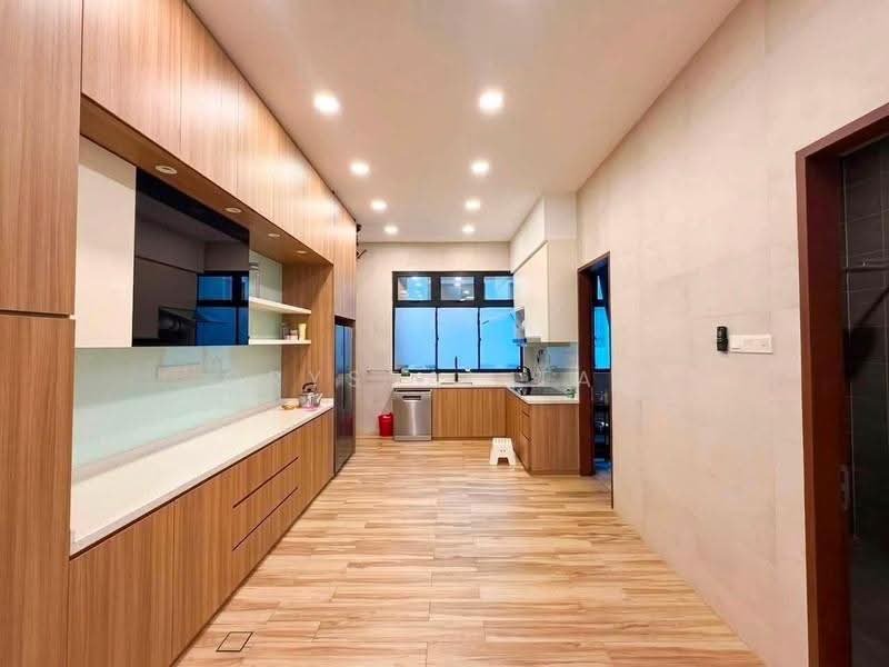Rumah Berkembar untuk Dijual di Taman Nusa Sentral (Iskandar Puteri (Nusajaya)) - Crystal Tan - Kitchen - PropertyGuru.com.my