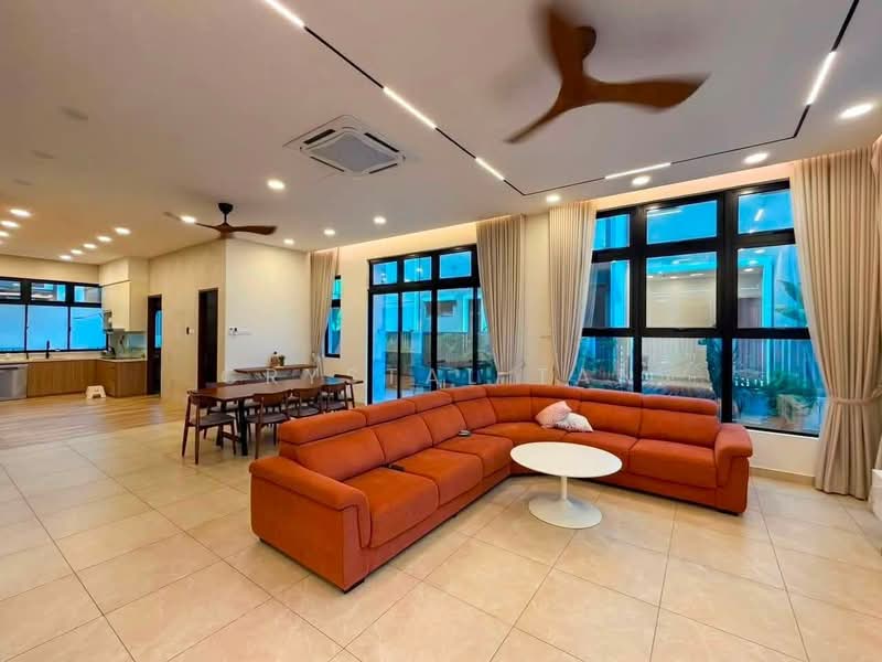 Rumah Berkembar untuk Dijual di Taman Nusa Sentral (Iskandar Puteri (Nusajaya)) - Crystal Tan - Living Room - PropertyGuru.com.my