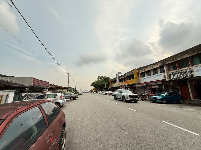 Shop for Rent in Taman Ungku Tun Aminah (Skudai) - Max Loh - Exterior - PropertyGuru.com.my
