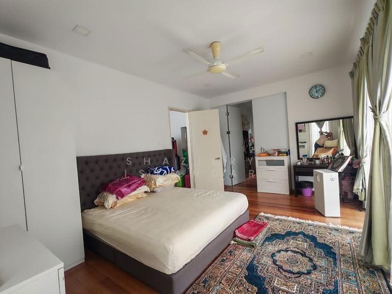 Banglo Lot Kosong untuk Dijual di Lakefront Villa (Cyberjaya) - Shaziery Iskandar - Bedroom - PropertyGuru.com.my