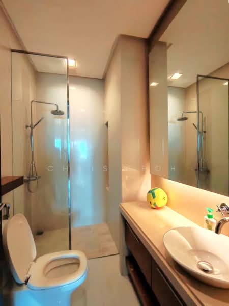Service Residence for Sale at Straits Quay (The Suites at Waterside) - Chris Teoh - Bathroom - PropertyGuru.com.my