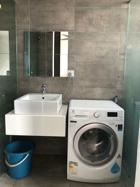 Service Residence for Rent at H2O Residences - Chace Lim - Bathroom - PropertyGuru.com.my